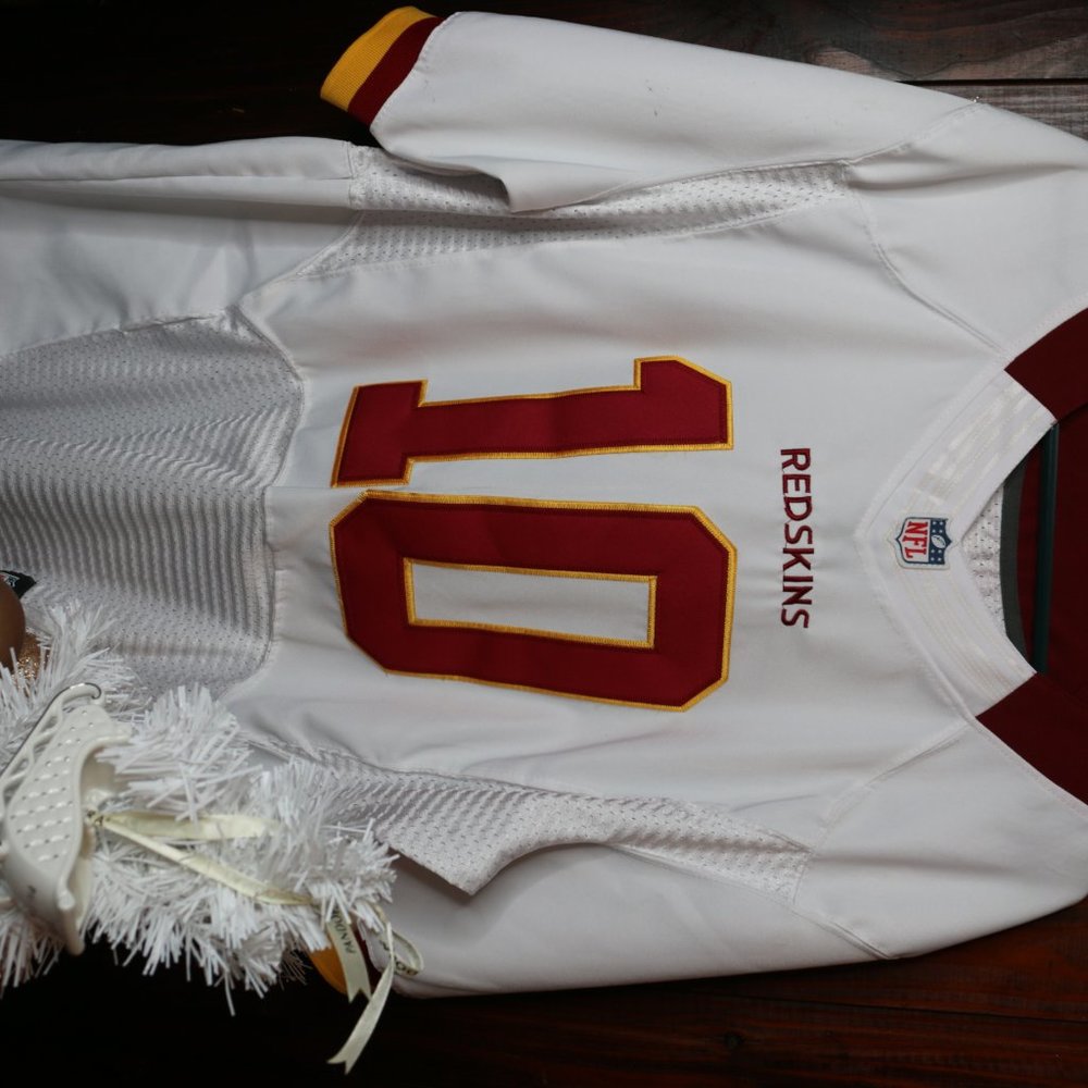 RG III Redskins Jersey - Picture 2 of 3